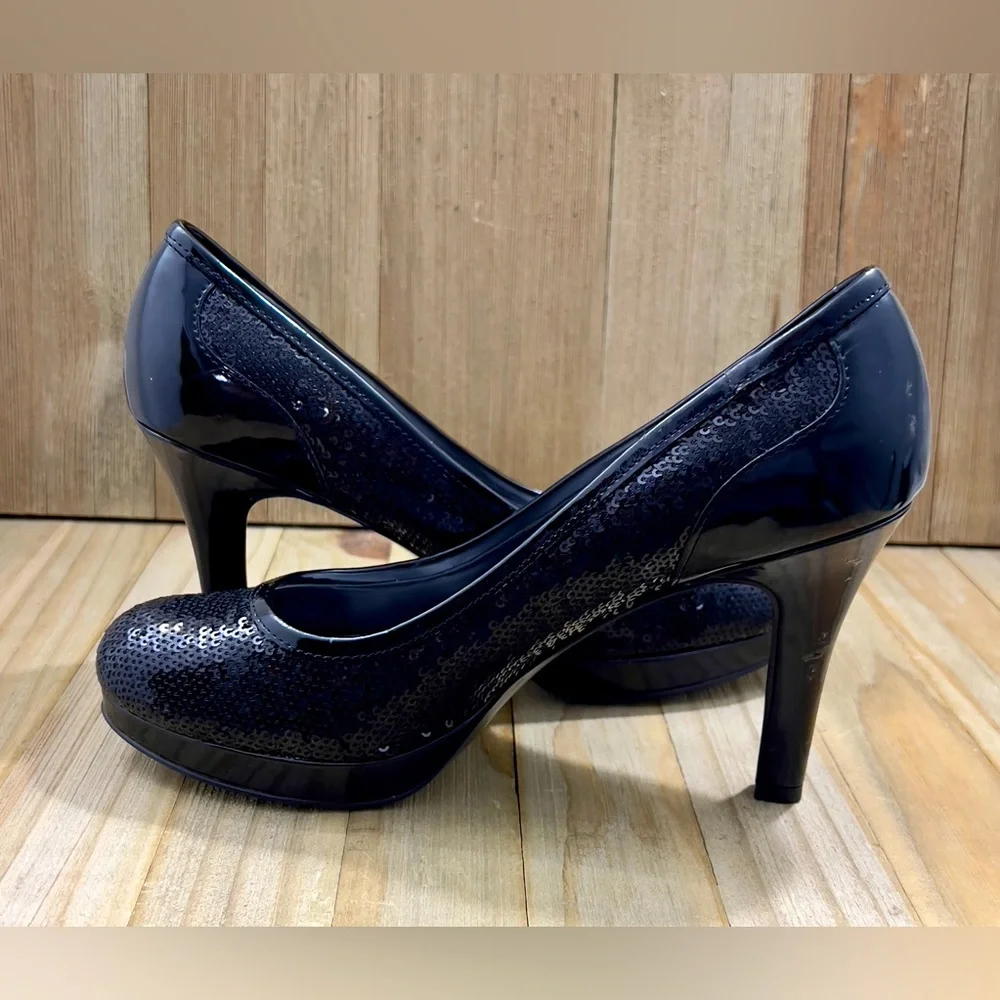 Tahari Black Sequins‎ heels